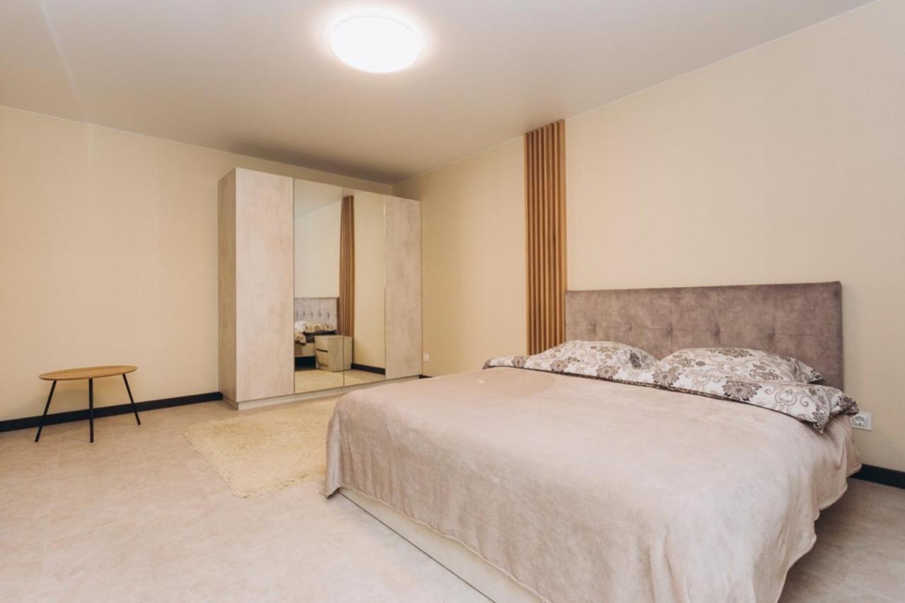 苏梅Vip Flat Lavina Проспект М Лушпи 2 Корп2公寓 外观 照片